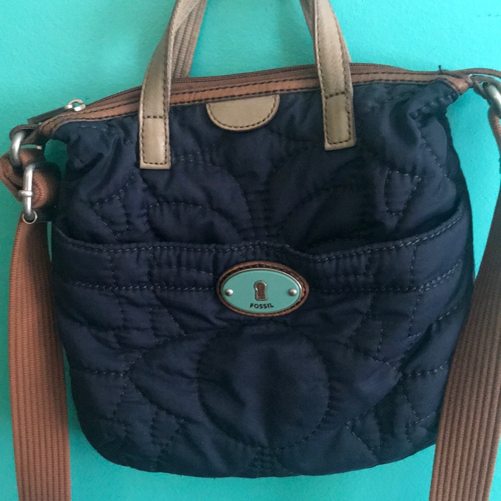 Crossbody - Picture 2 of 3